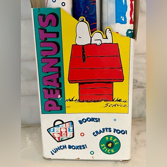 Peanuts Vintage Self Adhesive Vinyl Book Covers- Set of 3 - Picture 2 of 4